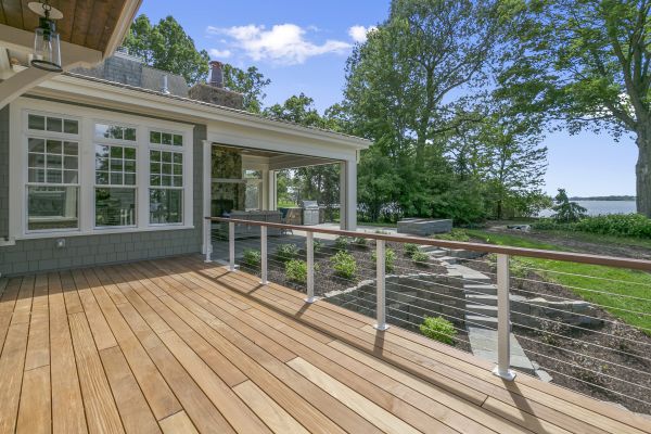 Deck Service in Lees Summit